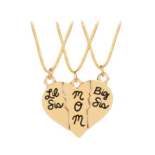 2Pcs Golden Mom Necklace Puzzle Heart Set Alloy Electroplated Gift