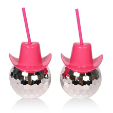 Copos com tampa em formato de chapéu de cowboy e bola de discoteca, com aparência espelhada e canudo reutilizável, perfeitos para coquetéis em