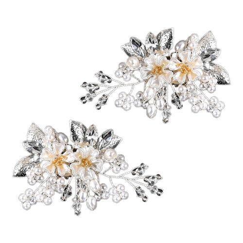 Um Par De Fivelas Para De Noiva Com De