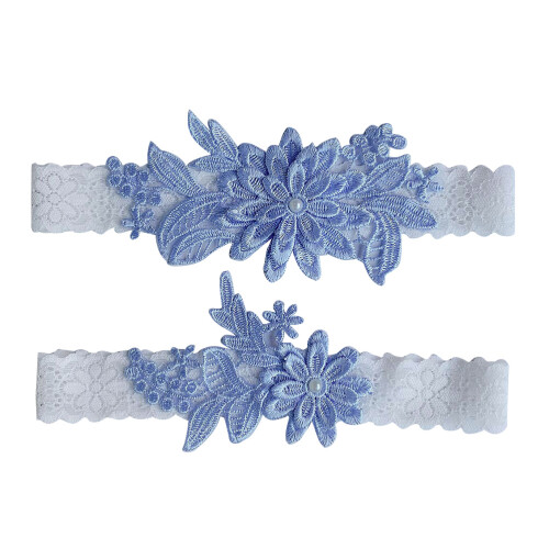 Um Par De Garter Com Floral E Folhas Para Coxa 1