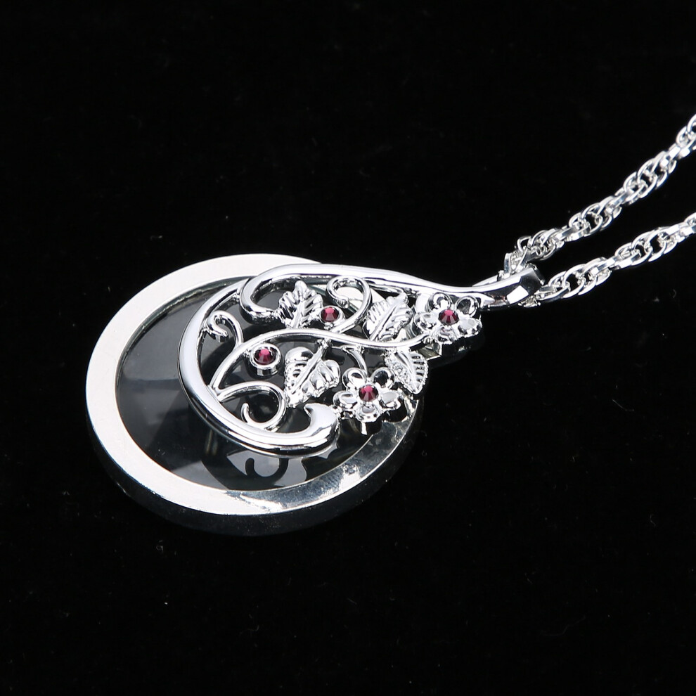 Silver Reading Magnifier Necklace 4.5X Chain Pendant Portable Magnification