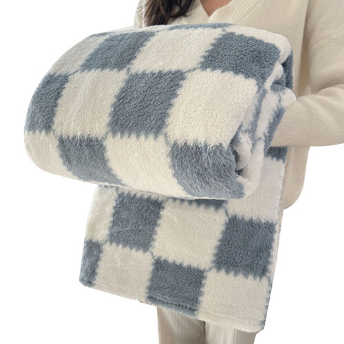 Stylish Fleece Blanket Multipurpose Use As Bedspread Shawl-L 4