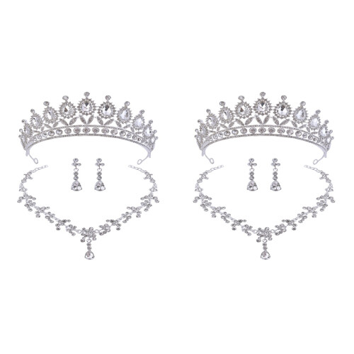 2 Set Pendenti Con Sposa E Collana A 1