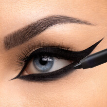 K7L Deep Black Eyeliner (Vegan) - Waterproof & Smudge-Proof
