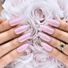 Hypnaughty 24 stuks lichtroze amandelchroom luxe pers op nagels en lijm reflecterende middellange puntige kunstnagels (lichtroze amandelchroom)