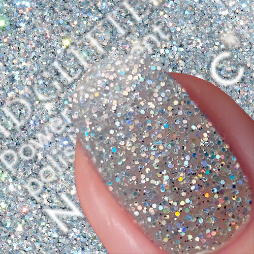 Nails.INC HD Glitter Ring Light Ready nagellak 1