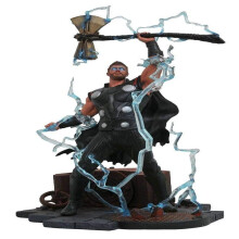 Diamond Select Toys Marvel Gallery: Avengers Infinity War Thor PVC Diorama, 9-inch, Black