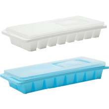 Isbitbrett med lettfyllingsdesign, fleksible silikonvegger for enkel individuell isbitutløsning. Ideell for glass og kaffekopper i normal størrelse.