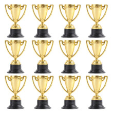 12 goldene Mini-Trophäen, Kunststoff mit schwarzem Sockel
