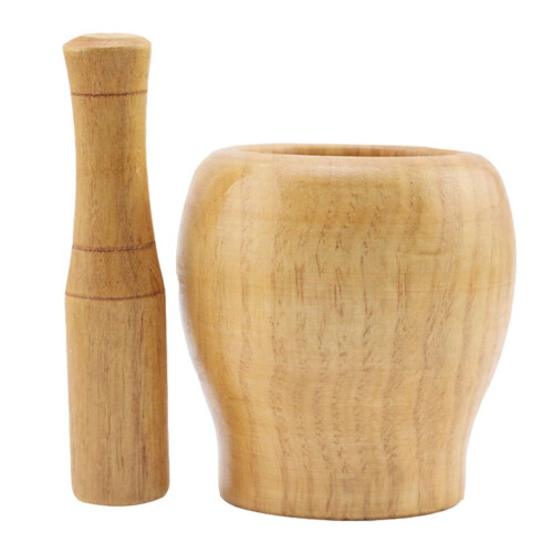 Knoblauch aus Holzstampfer