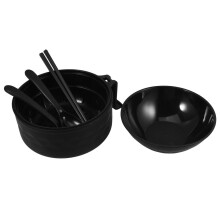 Ramenskålset med plastlock. För nudlar.