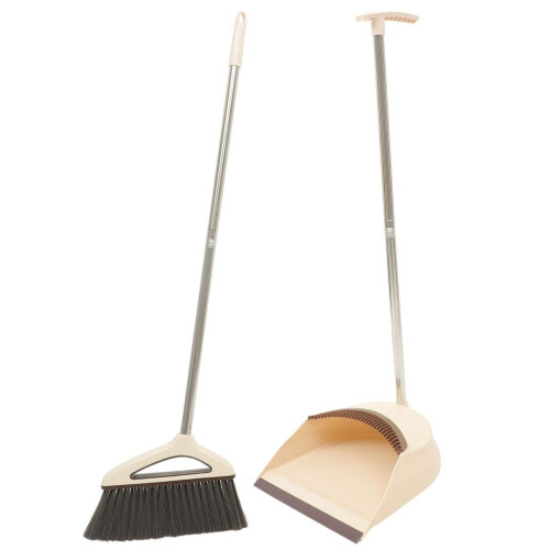 Golvborste och sopskyffelset, barnleksak 2