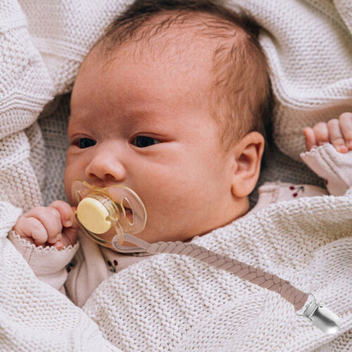6 nappkedjor med klämmor, fästremmar för babynappar 1