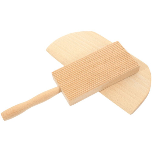 2 gnocchiplanken, houten spatel, gnocchi-maker met deegschraper