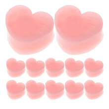 30 reusable heart-shaped silicone earplugs