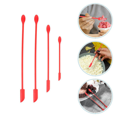 4 cosmetic spatulas for make-up and 2