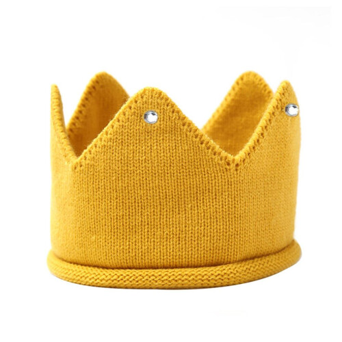 Knitted hat for babies, crown-shaped, with headband (yellow) 2