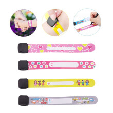 16 bracelets en PVC, étanches, pour enfants, avec système anti-perte pour l'identification.