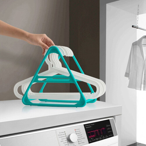 Kleiderbügel-/Wäscheklammerhalter aus Kunststoff, grün, abnehmbar 2