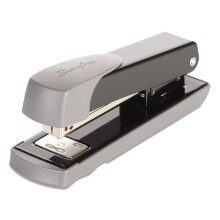 Swingline 71101 Kompakt kommerciel h?ftemaskine halvstrimmel 20-arks kapacitet Sort (S7071101R)