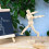 Mannequin en bois articulé avec support pour décoration de table 4