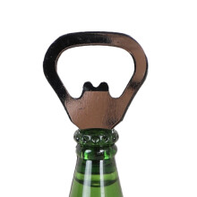 Einzigartiges Gadget: Tragbarer Bierflaschenöffner im robusten, langlebigen Design im mexikanischen Bierstil mit magnetischer Aufbewahrung –