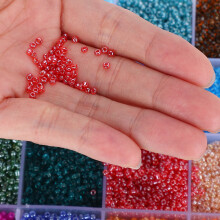 26400Pcs Glass Seed Beads Kit, 24 Colors, 2mm, Perforated StorageBox