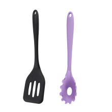 Forchetta da pasta in silicone Kitchen Maestro, design monoblocco senza giunture, compatibile con pentole antiaderenti, manico ergonomico, lavabile