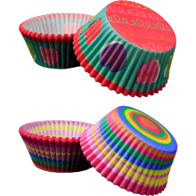Stabile und lebensmittelechte Backförmchen, eine farbenfrohe und festliche Möglichkeit, Ihre Cupcakes und Muffins zu dekorieren, mit einfacher
