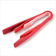 Pinças de cozinha flexíveis e resistentes ao calor, com design antiderrapante, que economizam espaço e podem ser lavadas na lava-louças.