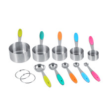 Mätsked och koppset i rostfritt stål, enkel justering Graverade köksmätverktyg med ergonomiska handtag, byggt för att hålla Mätset för