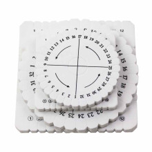 Elegant vlechtwerk: 4-delige vlechtschijvenset, handig voor het bewerken van armbanden met zijde, nylon en borduurgaren. Lichtgewicht, draagbare