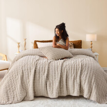 Wonderful Luxury Velvet Quilt - Stribet kanals?m Beige Quilt King Bl?d Corduroy Letv?gts dyne K?ledyrsvenlig, rivefast senget?ppe Senget?jss?t ti