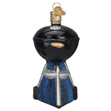 Old World Christmas Black Classic Barbecue Glass Blown Ornament for Christmas Tree Handcrafted Holiday Decoration Kitchen Collection