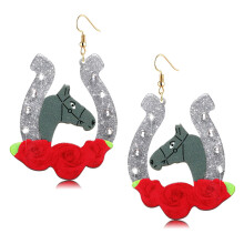 Kentucky Derby Race Horse per donna Glitter acrilico strass Ferro di cavallo rosa Orecchini pendenti Gioielli Regalo per fan delle corse di caval