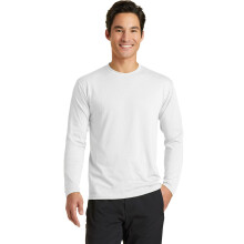 T-shirt in misto performance a maniche lunghe Port & Company PC381LS