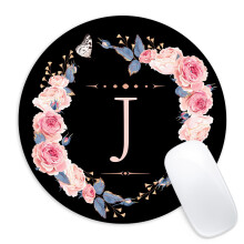 Letter J Zwarte en roze bloemen ronde muismat Grappige kleine muismat met antislip rubberen basis Muismat Home Office Decor Bureauaccessoires 8,7