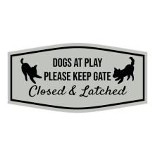 Motto Lita Fancy Paws Dogs at Play Please Keep Gate Closed & Latched Sign (Lt Grey) - Grande