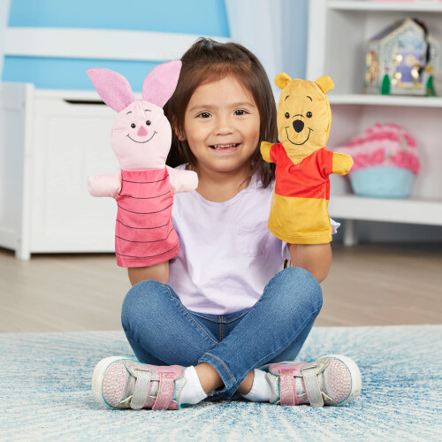 Melissa & Doug Melissa & Doug Disney Winnie the Pooh Μαλακοί & Αγκαλιαστοί Κούκλοι Χεριών για Παιδιά 2+ 1