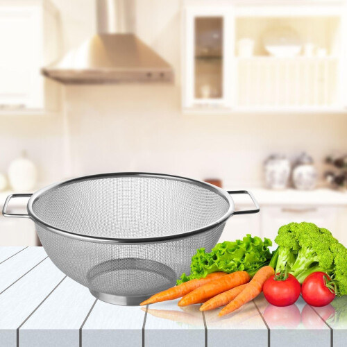 Fackelmann Colander with Fine Mesh,Stainless Steel, Silver, 26 cm 1