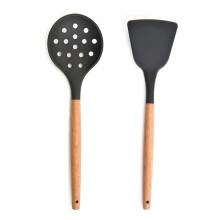Schaumlöffel für antihaftbeschichtetes Kochgeschirr, hitzebeständiger Schaumlöffel mit ergonomischem Holzgriff, nahtloses einteiliges Design,