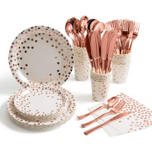 Conjunto descartável para festa em branco e dourado, para 25 convidados, ideal para celebrações inesquecíveis. Inclui pratos de jantar de 23 cm,