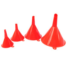 Gemakkelijk te reinigen plastic trechterset van PP-materiaal voor diverse toepassingen, overlappend ontwerp voor ruimtebesparende opslag.