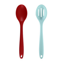 Colher de silicone com design ergonômico, perfeita para misturar, cozinhar e servir com estilo.