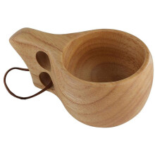 Handgefertigter Campingbecher aus Holz, ergonomisches Design für Naturliebhaber, tragbarer Outdoor-Becher mit rustikaler Textur, Löffelgriff aus