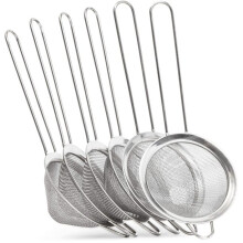 Scainéirí Mogaill Mhín Cruach Dhosmálta Kitchen Companion, Dearadh Clasaiceach le haghaidh Úsáid Ilúsáideach, Airgead, 8.5cm ar Fad, Dearadh