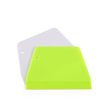 Duurzame, BPA-vrije deegschraper voor in de keuken, komschraper van voedselveilig plastic met scherpe rand, antislipoppervlak voor veelzijdig gebruik.