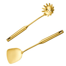 Ergonomicky tvarované zlaté špachtle, vysoko tepelne odolná pevná drážkovaná obracačka, vhodné do umývačky riadu a ľahko sa čistí pre