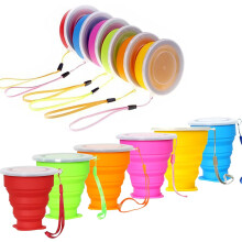 Opvouwbare siliconen bekers voor outdoorliefhebbers, multifunctionele drinkbekers met goed sluitend deksel en roestvrijstalen frame voor wandelen,