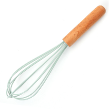 Professioneller Silikon-Schneebesen für müheloses Mischen, ergonomisch geformter Holzgriff, ideal zum Pürieren ohne Anlaufen von